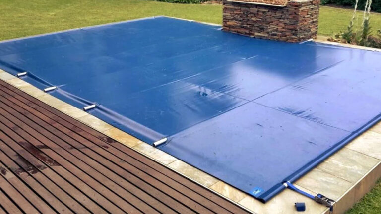 Swimming Pool Solar Covers (photo)