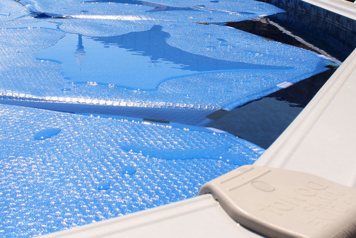 solar pads on pool (photo)
