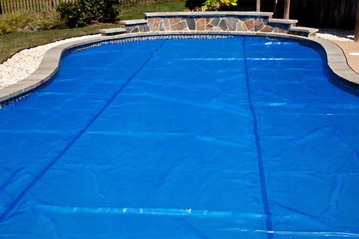 Solar Pool Covers Kill Two Birds with One Stone (photo)